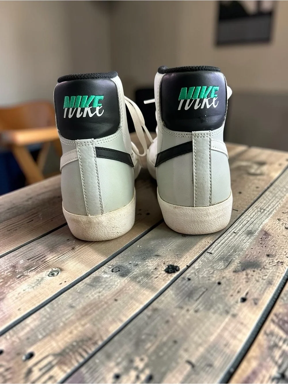Nike blazer mid